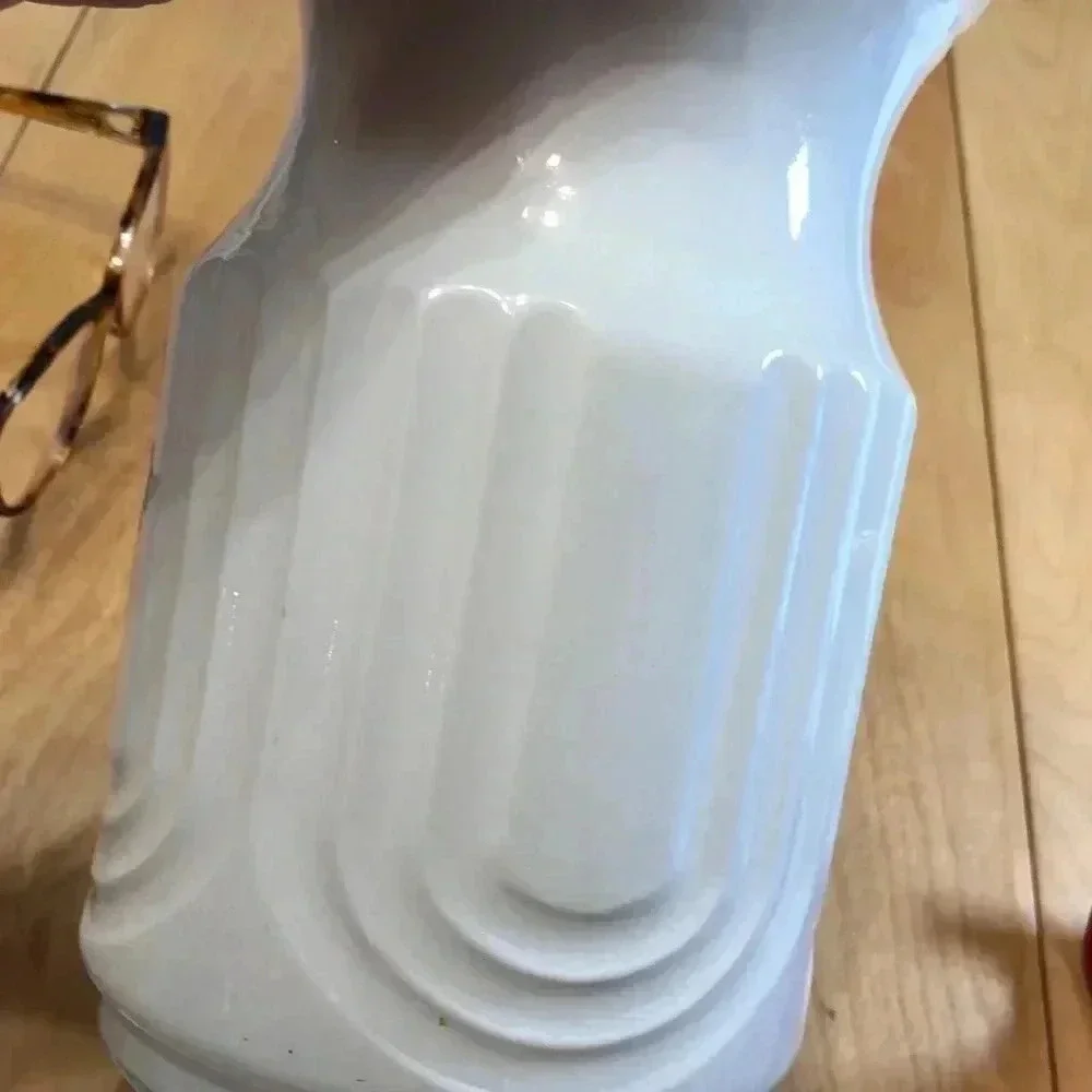 MCM painted glass vase.  8” tall.  White - Picture 7 of 9